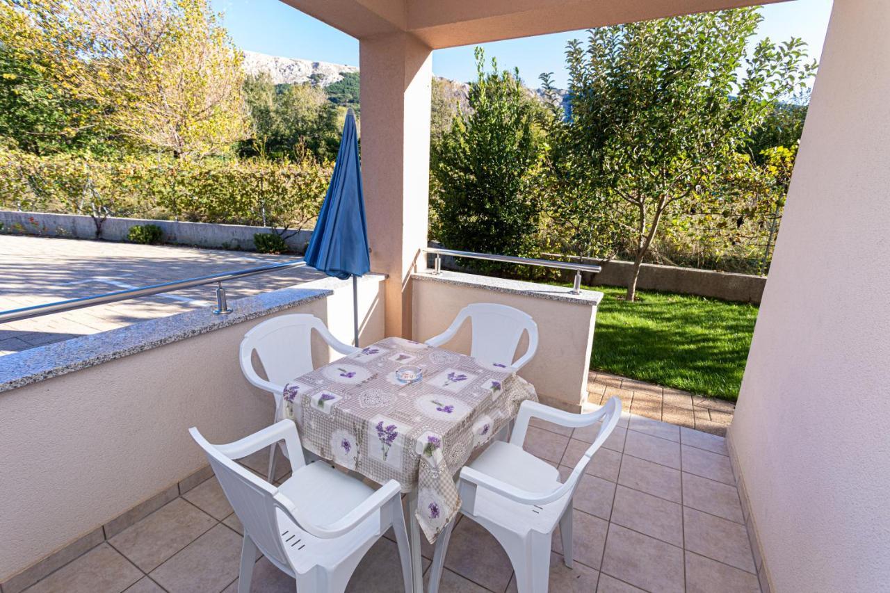 Apartments Crnekovic Jasna Baška Kültér fotó