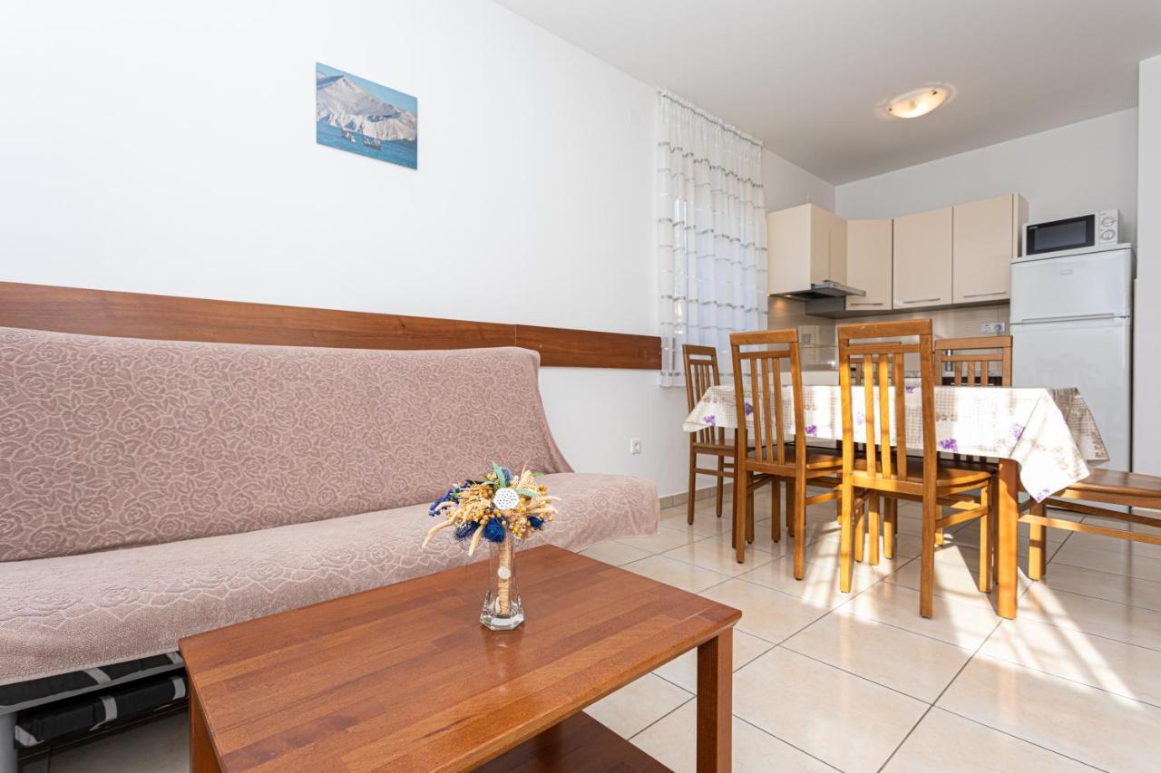 Apartments Crnekovic Jasna Baška Kültér fotó