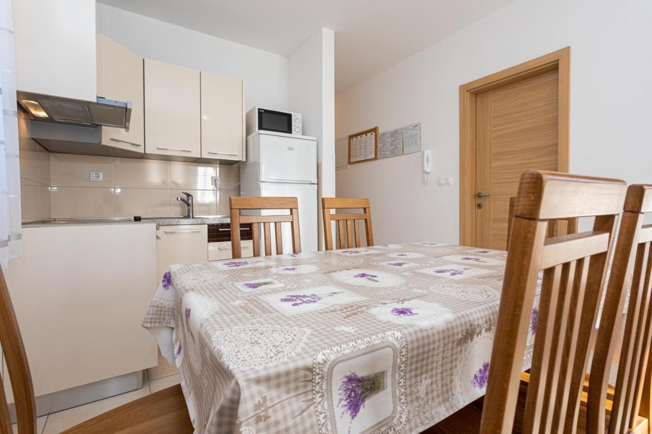 Apartments Crnekovic Jasna Baška Kültér fotó