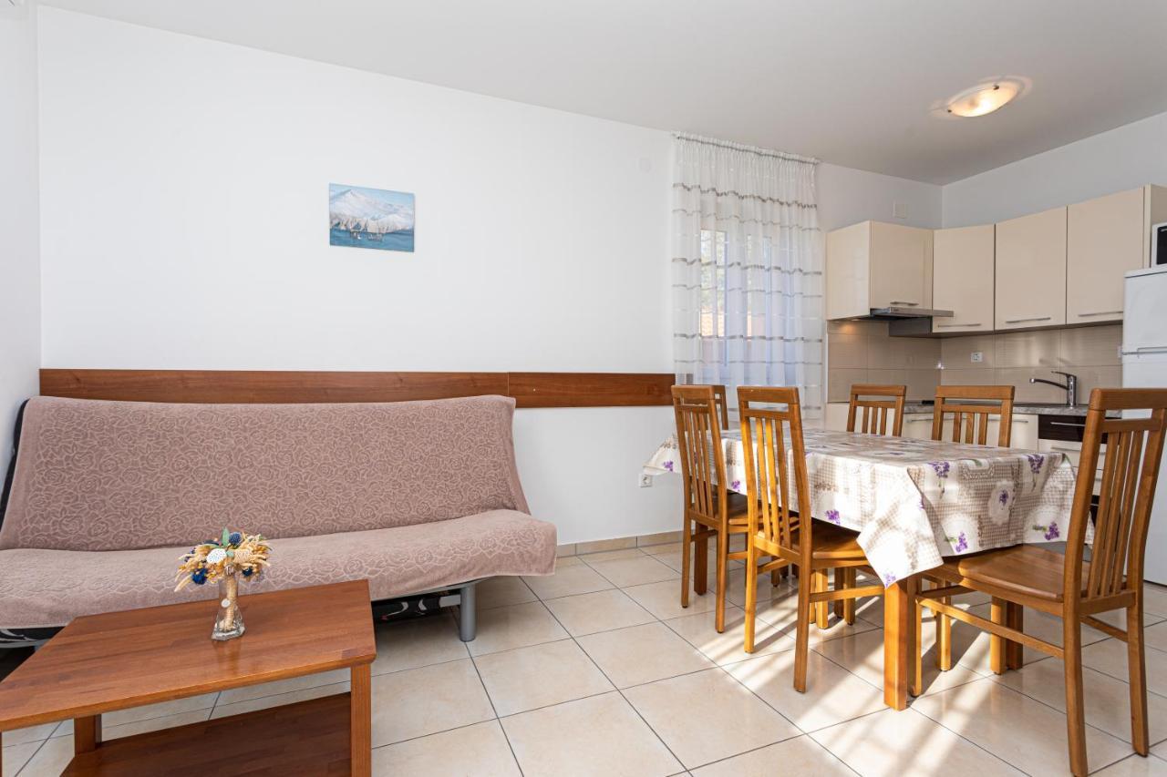 Apartments Crnekovic Jasna Baška Kültér fotó